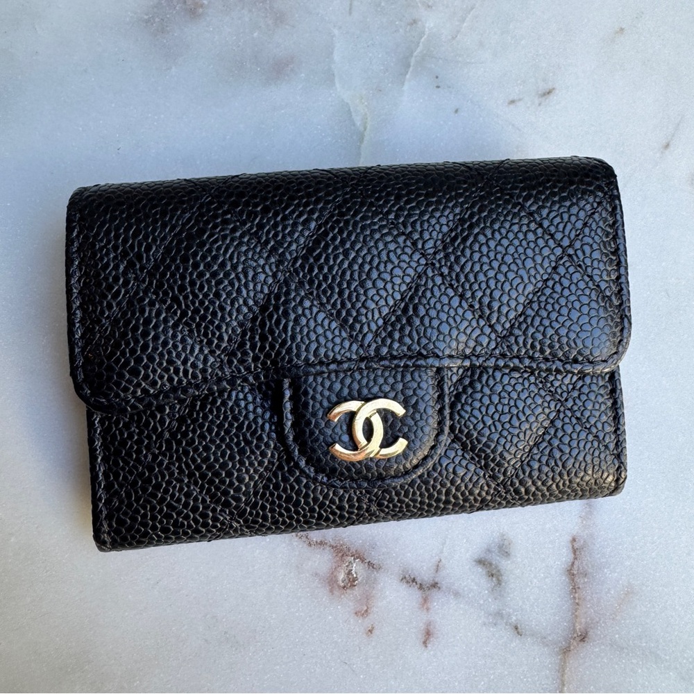 Chanel Caviar Classic Flap Card Holder Wallet - Picture 3 of 13